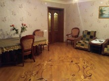Satılır Köhnə Tikili, Sabunçu.r, Bakıxanov-7