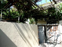 Satılır Həyət evi, Yasamal.r-5
