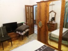 Satılır Köhnə Tikili, Binəqədi.r, Biləcəri, Avtovağzal.m-13