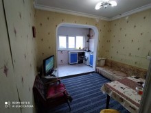 Satılır Köhnə Tikili, Binəqədi.r, 6-cı mikrorayon, Nəsimi.m-2