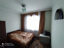 Satılır Köhnə Tikili, Binəqədi.r, 6-cı mikrorayon, Nəsimi.m-5