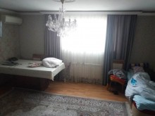 Satılır Həyət evi, Yasamal.r, İnşaatçılar.m-11