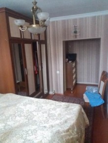 Satılır Həyət evi, Yasamal.r, İnşaatçılar.m-18