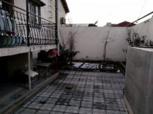 Satılır Həyət evi, Binəqədi.r, Biləcəri, Avtovağzal.m-1
