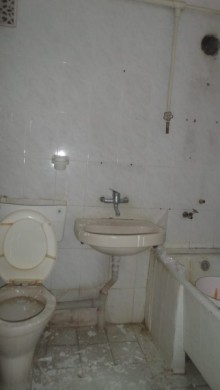 Satılır Köhnə Tikili, Binəqədi.r, Biləcəri, Avtovağzal.m-7