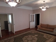 Satılır Köhnə Tikili, Sabunçu.r, Bakıxanov-3