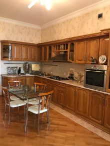 Satılır Villa, Binəqədi.r, Rəsulzadə, Azadlıq.m-3