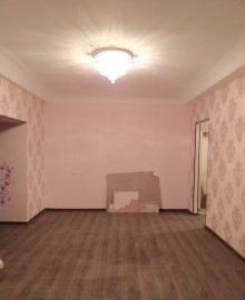 Satılır Köhnə Tikili, Sabunçu.r, Bakıxanov-4