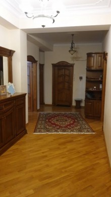 Satılır Yeni Tikili, Yasamal.r, Yasamal-5