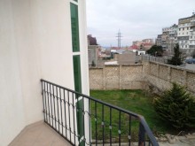Satılır Həyət evi, Binəqədi.r, Rəsulzadə, Azadlıq.m-7