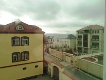 Satılır Həyət evi, Binəqədi.r, Rəsulzadə, Azadlıq.m-10