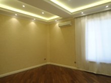 Satılır Villa, Xətai.r-19
