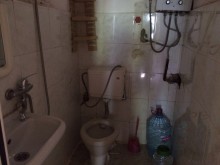 Satılır Köhnə Tikili, Sabunçu.r, Bakıxanov-4