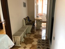 Satılır Köhnə Tikili, Sabunçu.r, Bakıxanov-8