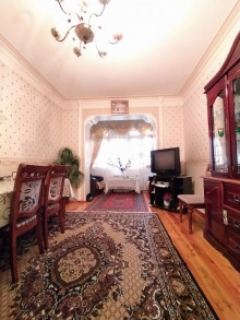 Satılır Köhnə Tikili, Sabunçu.r, Bakıxanov-7