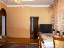 Satılır Həyət evi, Nəsimi.r, 5-ci mikrorayon-15