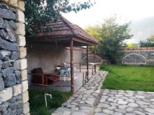 Satılır Həyət evi, Qəbələ.ş-2