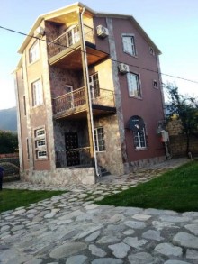 Satılır Həyət evi, Qəbələ.ş-6