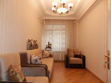 Satılır Yeni Tikili, Səbail.r, İçərişəhər.m-11