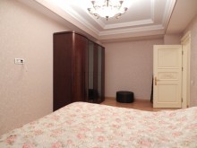 Satılır Yeni Tikili, Səbail.r, İçərişəhər.m-19
