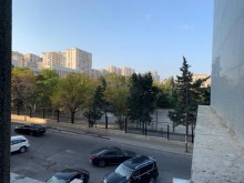 Satılır Yeni Tikili, Yasamal.r, Elmlər Akademiyası.m-11