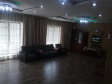 Satılır Həyət evi, Suraxanı.r, Bahar-4