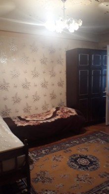 Satılır Köhnə Tikili, Sabunçu.r, Bakıxanov-4