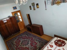 Satılır Köhnə Tikili, Nəsimi.r, 4-cü mikrorayon, Memar Əcəmi.m-6