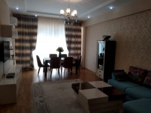 Satılır Yeni Tikili, Səbail.r, Bayıl, İçərişəhər.m-5