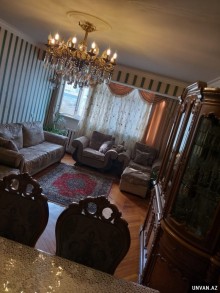 Satılır Köhnə Tikili, Nəsimi.r, 3-cü mikrorayon, Memar Əcəmi.m-1