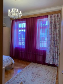 Satılır Villa, Binəqədi.r, 6-cı mikrorayon, Nəsimi.m-8