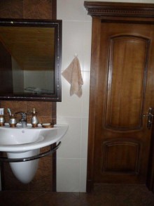 Satılır Həyət evi, Yasamal.r, Elmlər Akademiyası.m-7