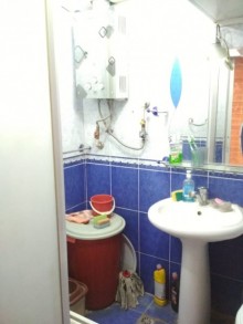 Satılır Köhnə Tikili, Yasamal.r, Elmlər Akademiyası.m-4