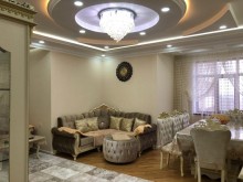 Satılır Yeni Tikili, Yasamal.r, Alatava-11