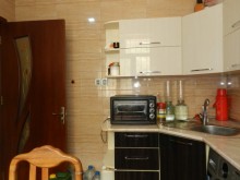 Satılır Həyət evi, Səbail.r, Badamdar, Sahil.m-12