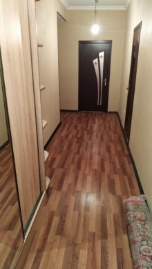 Satılır Yeni Tikili, Yasamal.r, Yeni Yasamal, İnşaatçılar.m-8