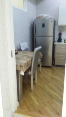 Satılır Yeni Tikili, Xırdalan.ş-13