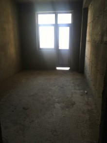 Satılır Yeni Tikili, Xırdalan.ş-9