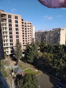 Satılır Köhnə Tikili, Xətai.r, Əhmədli, Əhmədli.m-12