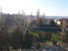 Satılır Köhnə Tikili, Binəqədi.r, 9-cu mikrorayon, Memar Əcəmi.m-9