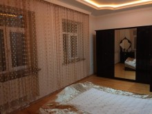 Satılır Həyət evi, Nizami.r, Qara Qarayev.m-10