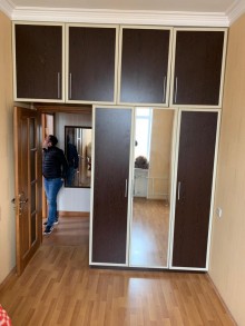 Satılır Köhnə Tikili, Sabunçu.r, Bakıxanov-5