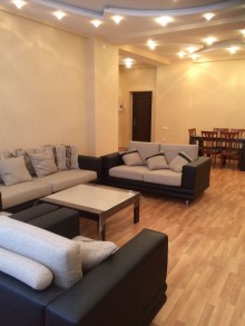 Kirayə (Aylıq) Yeni Tikili, Yasamal.r-16