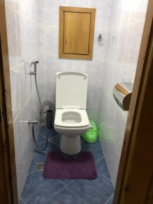 Satılır Köhnə Tikili, Binəqədi.r, 7-ci mikrorayon, Azadlıq.m-12