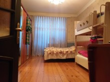Satılır Köhnə Tikili, Sabunçu.r, Bakıxanov, Koroğlu.m-11