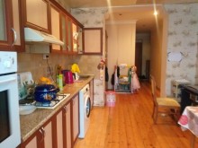 Satılır Köhnə Tikili, Sabunçu.r, Bakıxanov, Koroğlu.m-12