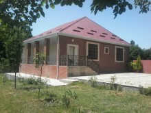 Satılır Həyət evi, Oğuz.ş-1