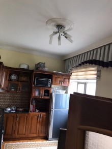 Satılır Köhnə Tikili, Sabunçu.r, Bakıxanov-8