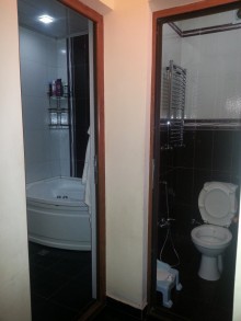 Satılır Həyət evi, Binəqədi.r, 7-ci mikrorayon, Dərnəgül.m-5