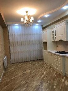 Satılır Yeni Tikili, Nəsimi.r-17